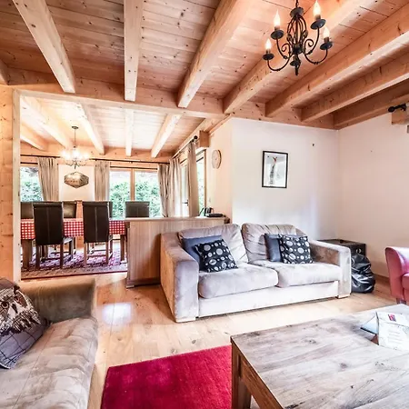 Evelyn Chalet